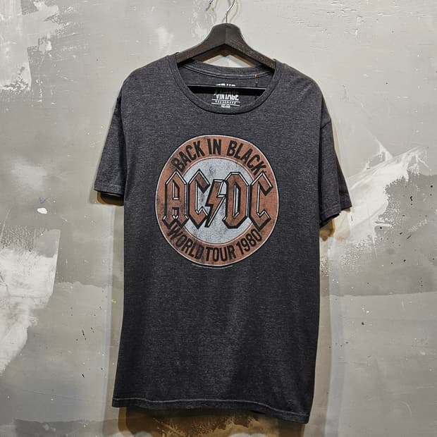 ACDC - True Vintage