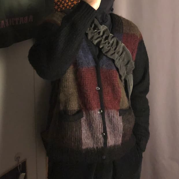 슈프림 브러쉬드 그리드 가디건