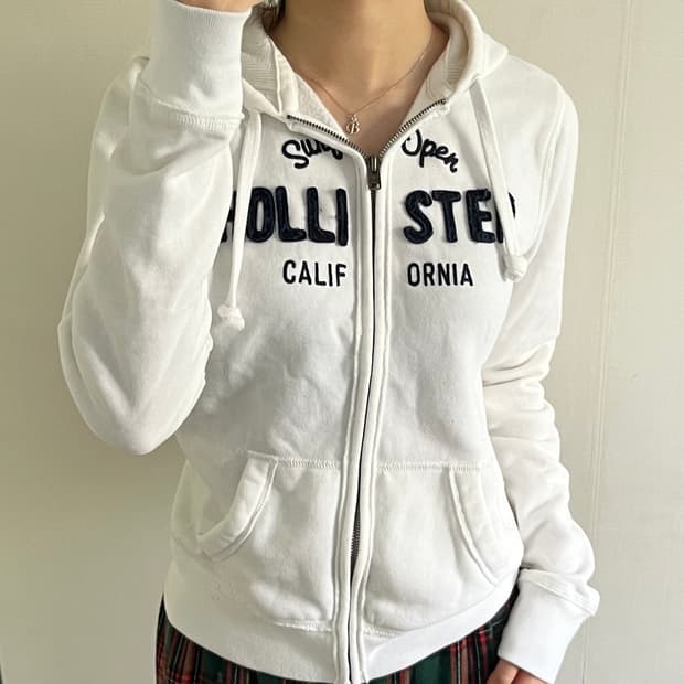 zip up hoodie
