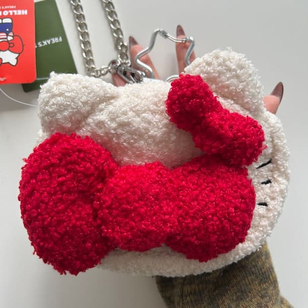 KITTY MOCOMOCO 헬로키티 모코모코 파우치