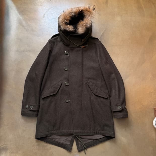 빔즈 일본 원단 라쿤퍼 피쉬테일 베이스 자켓