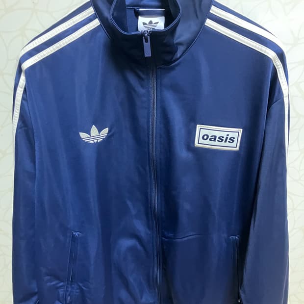 오아시스 아디다스 트랙탑 한국 마킹 L사이즈