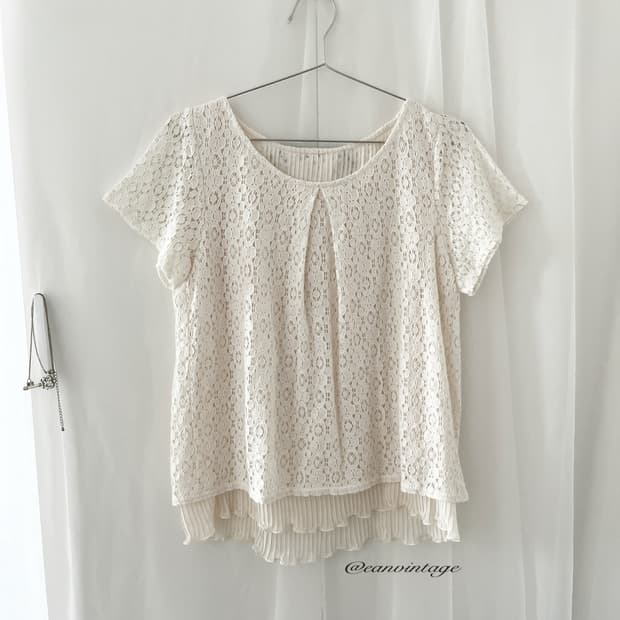 pale cream lace layered blouse