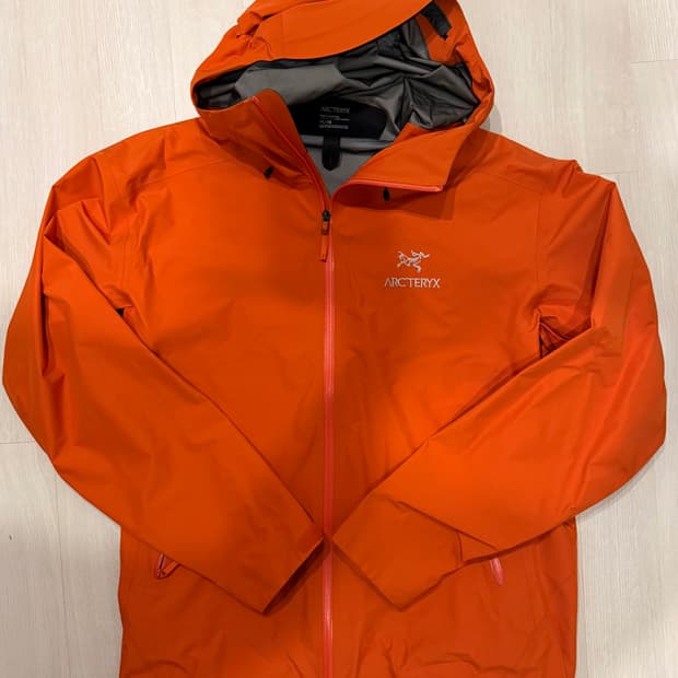 아크테릭스 베타 LT 페놈 XL