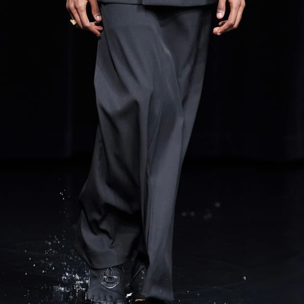 [41] 발렌시아가 파이브 핑거스 스니커즈