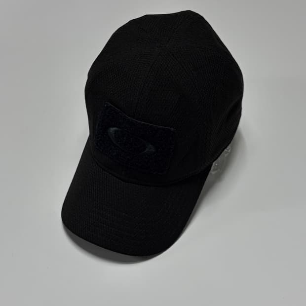 오클리(Oakley) SI 블랙 볼캡