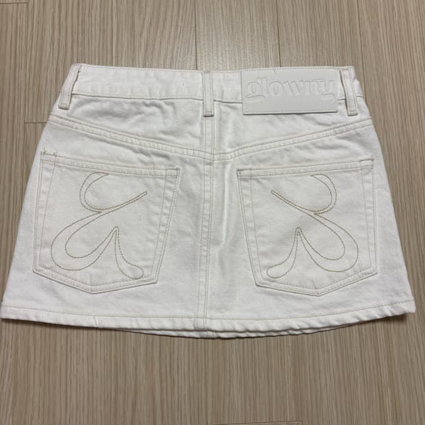 글로니 99 Low Rise Mini Skirt White XS