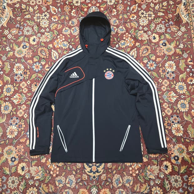 [100] 아디다스 FC 바이에른 뮌헨 트랙 자켓 (12년식)