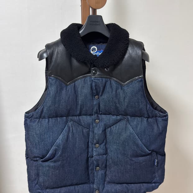 펜필드 x 데밀 락 울 패딩 베스트: 인디고 / M