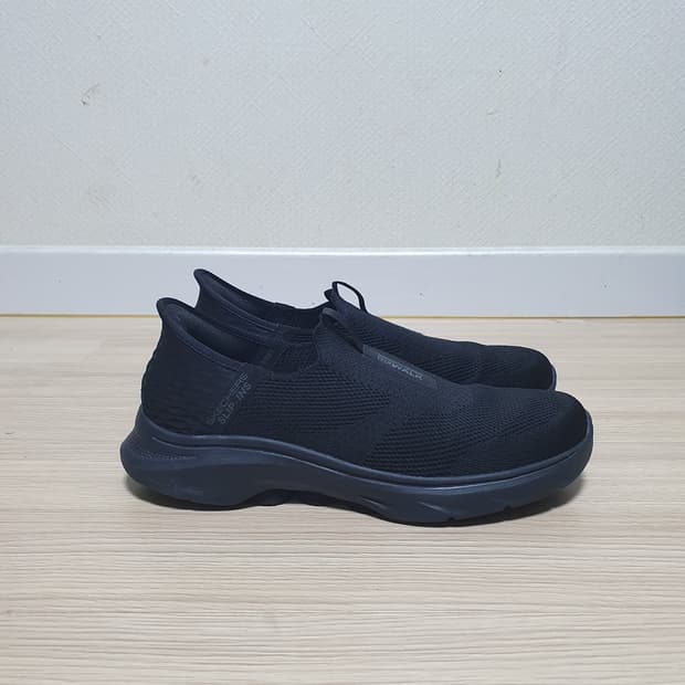 스케쳐스 고워크 슬립온 255