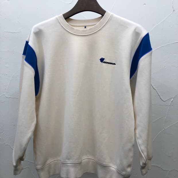 22fw 아더에러 맨투맨