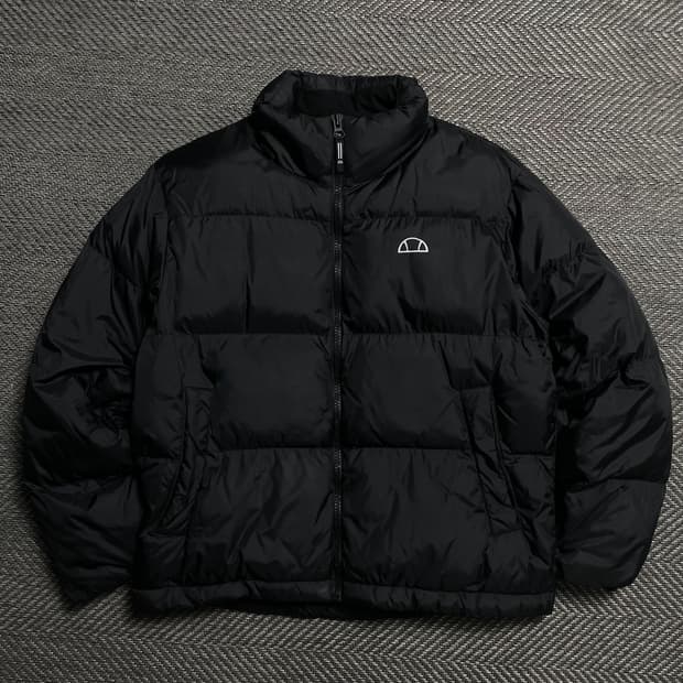 엘레쎄 USA 오리지날 로고 다운 푸퍼 패딩 블랙o 5240