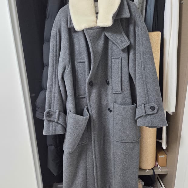 루에브르 코트(상태좋음)