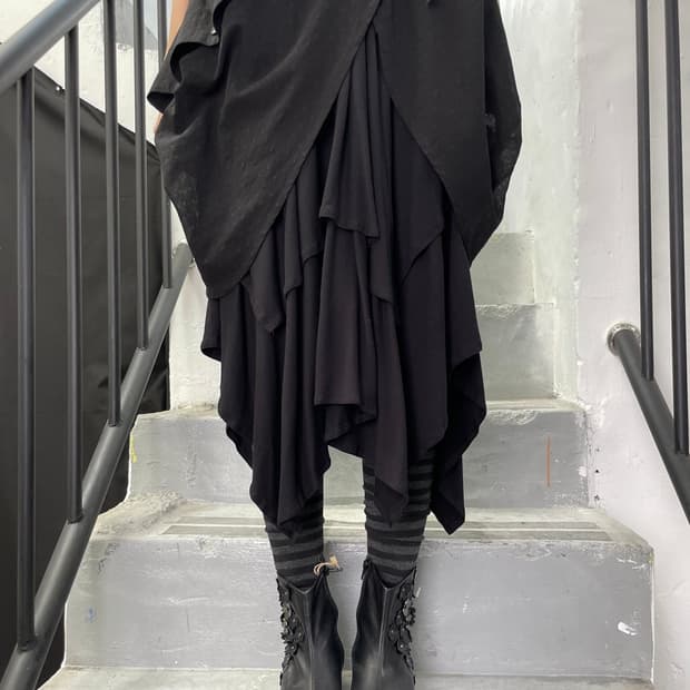 Eternally Blaze Layerd Banding Skirt
