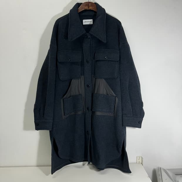 우먼OS 미미카위 나염네이비 오버핏 나일론포켓 울코트