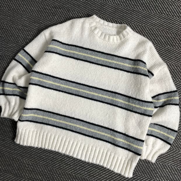 빈티지 단가라 디테일 박시핏 스웨터o 3391