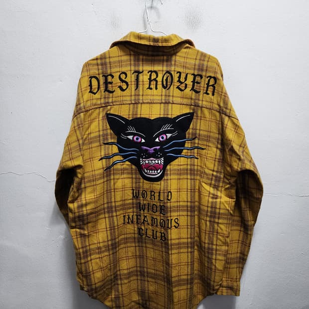 스티그마 고양이자수 타탄체크 셔츠