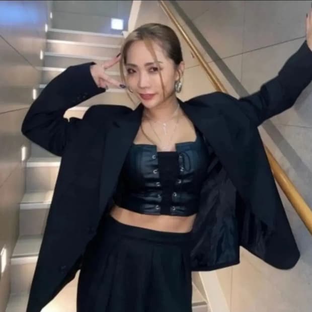 블랙 가죽 코르셋 뷔스티에 쓰리타임즈 플노팔 보헤미안서울 트리밍버드