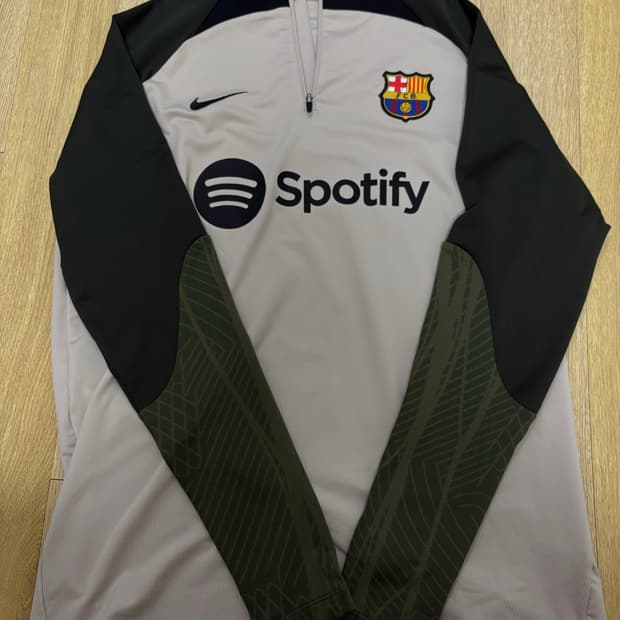 나이키 바르셀로나 23-24 트레이닝 드릴탑 L