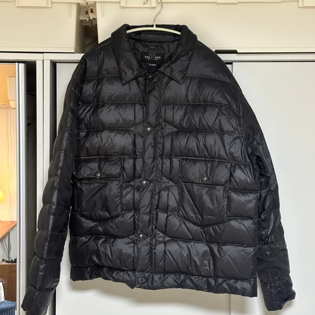 이스트로그 트러커다운패딩