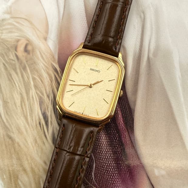 Seiko_1990s 5P31 vintage leather watch