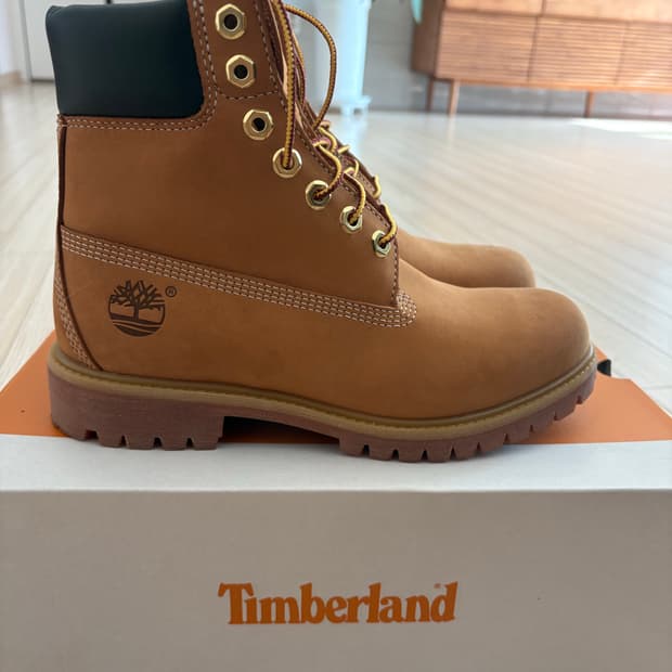 팀버랜드 프리미엄 6인치 워터프루프 부츠 위트 250