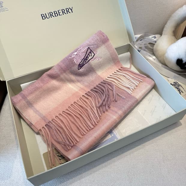 버버리 리버서블 스카프 100% 램스울
