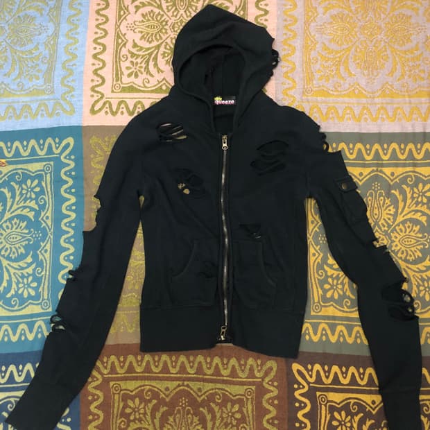 damage destroy hood zipup