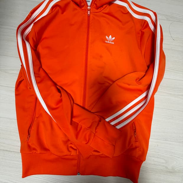 아디다스 주황 져지