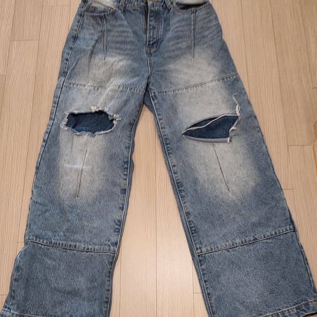 스키즘 인듀싱 바이커 데미지 데님