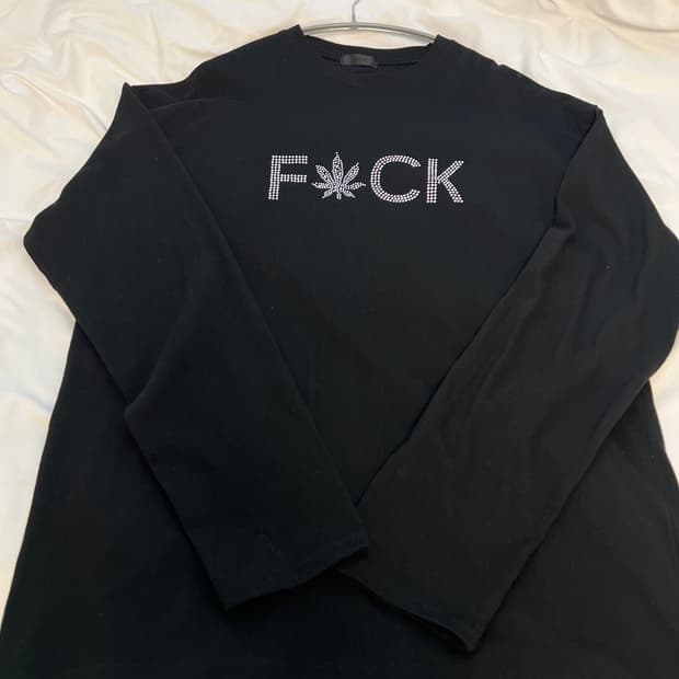 오도어 f*ck 롱슬리브 블랙