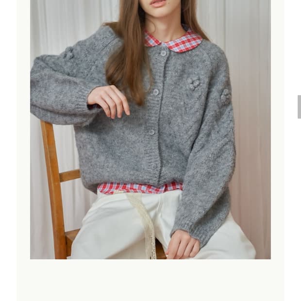 론론 HANDMADE FLOWER CABLE PUFF KNIT CARDI