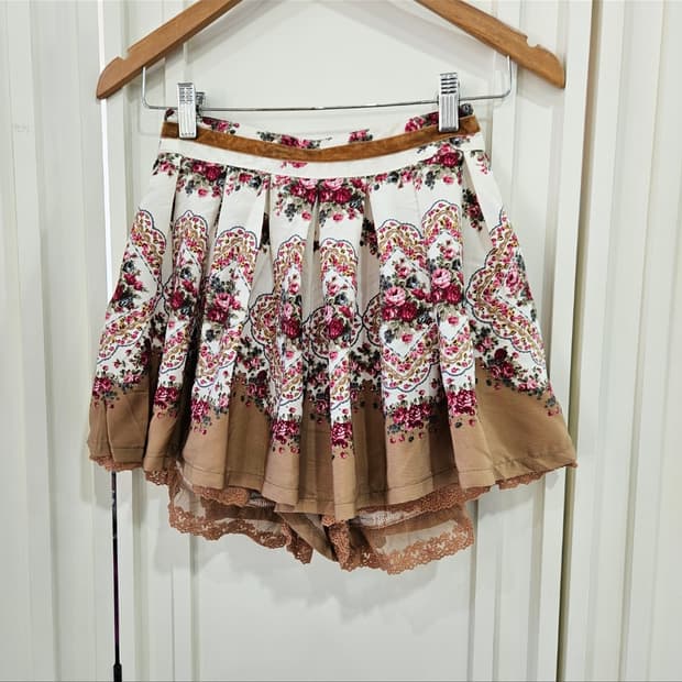 Liz Lisa 리즈리사 플라워 초코무드 큐롯 스커트