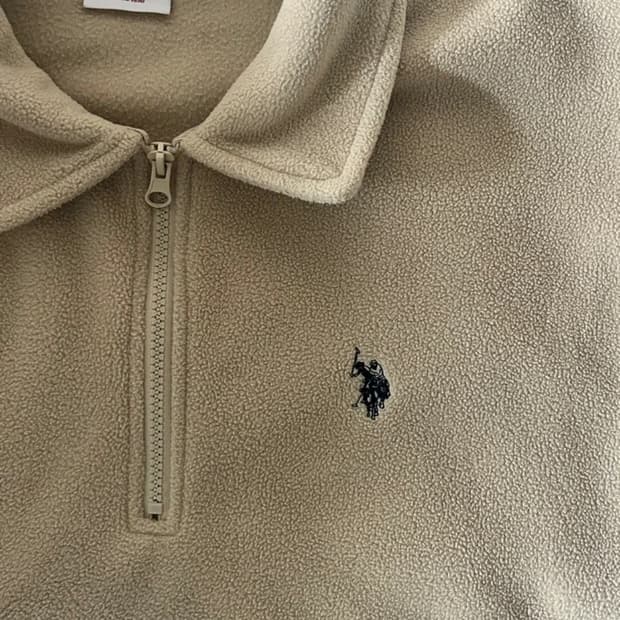 폴로 후리스 하프집업