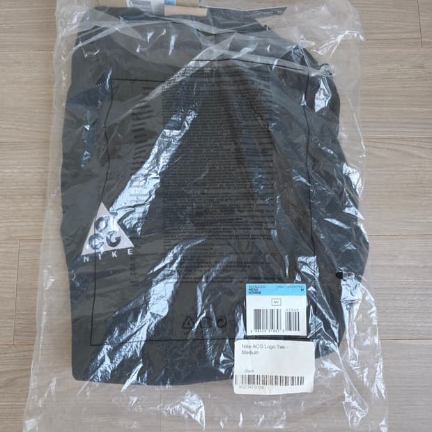 [M] 나이키 ACG 로고 티셔츠 블랙 앤트러사이트 - US/EU