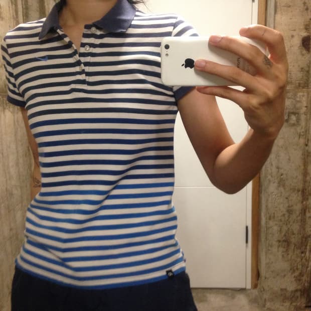 나이키 카라 반팔 티셔츠 스트라이프 패턴 디테일 네이비 k36