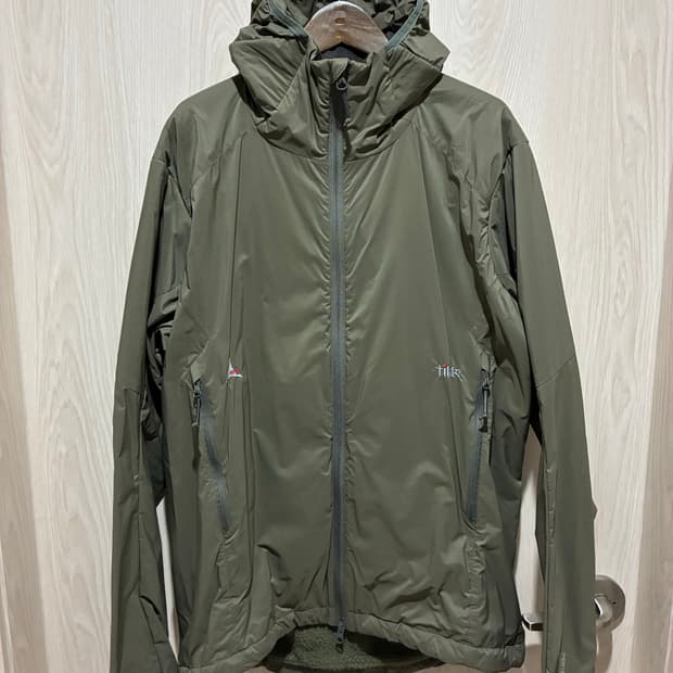 로아 ROA x Tilak Nebba Jacket Kalamata