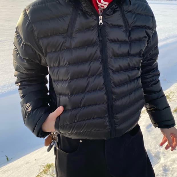 왓츠더유즈 경량패딩 M