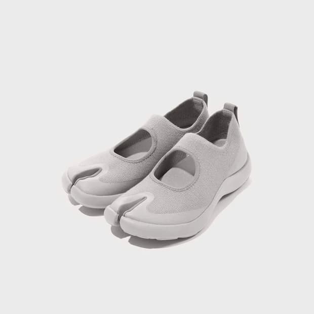 타비 우먼 샌들 그레이 - 25ss 39사이즈