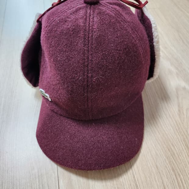 라코스테 귀마개스타일볼캡