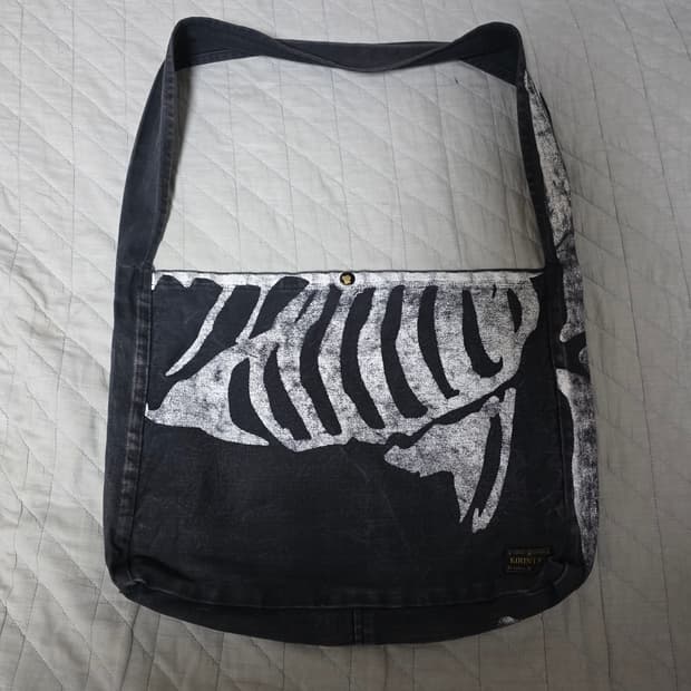 [OS] 캐피탈 본 북백 블랙