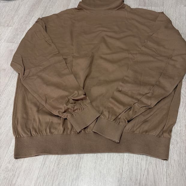 브라운야드 목폴라