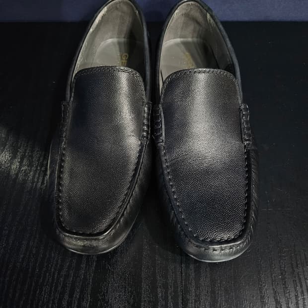 제옥스 블랙컬러 남성 260 로퍼 