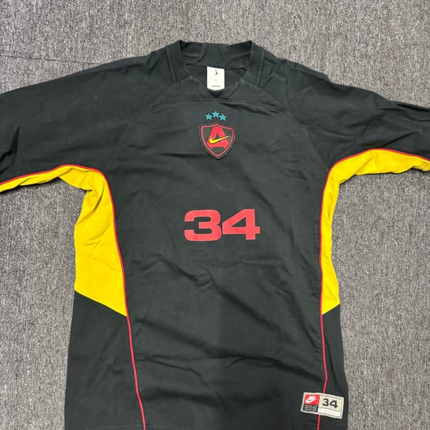 나이키 앰부쉬 티셔츠