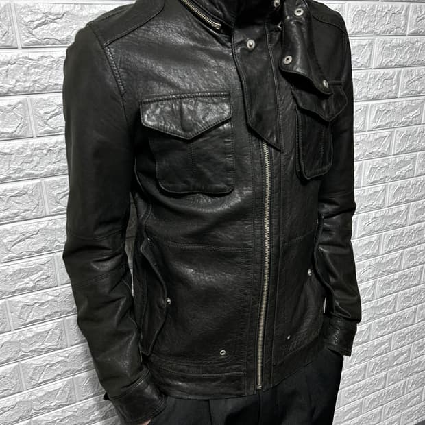 하이넥 판넬 램스킨 자켓