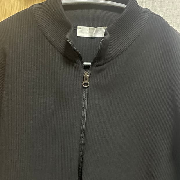 아모멘토 집업 가디건 m