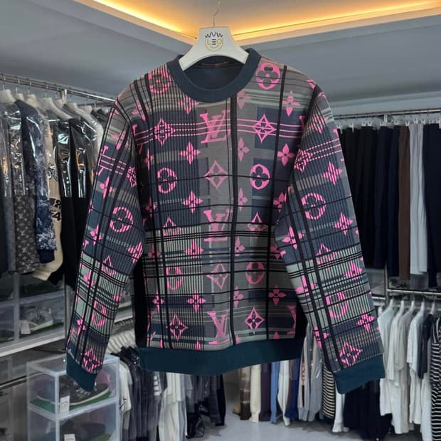 [리오브] 루이비통 모노그램 자카드 스웨터 맨투맨