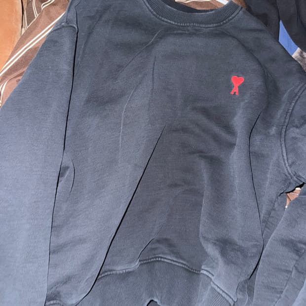 아미 맨투맨 사이즈 s