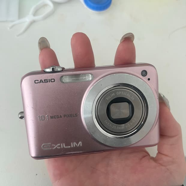 르세라핌 은채디카 카시오 익슬림 z1080