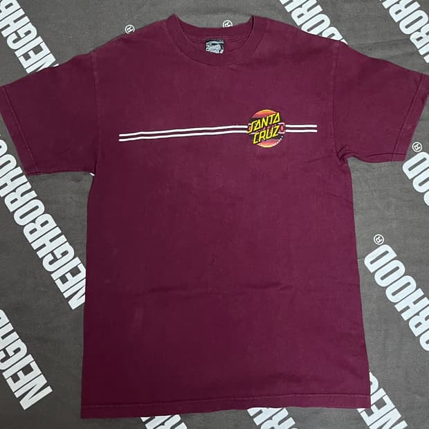 산타크루즈 반팔티